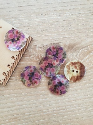 Nacre buttons with rose print