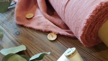 Softened, 100% linen fabric - rose old pink